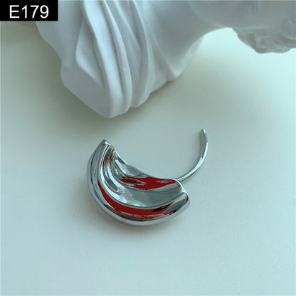 Cleopatra Earcuff - E179