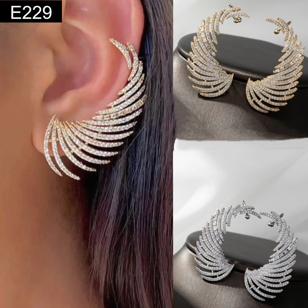 Icarus Rising Earcuff - E229