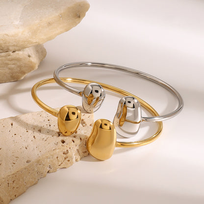 Pebble Embrace Bracelet
