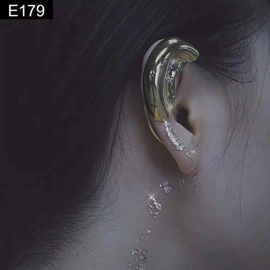 Cleopatra Earcuff - E179