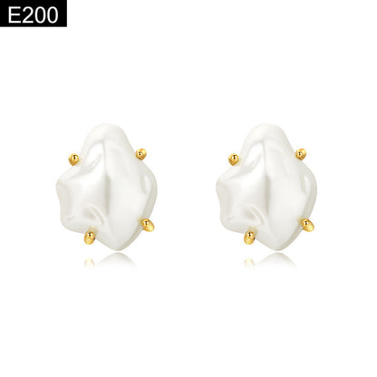 Pearl Stud Earring - E200