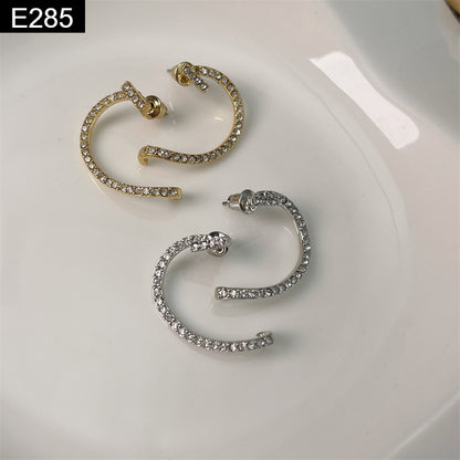 Delicate Twirl Earring - E285