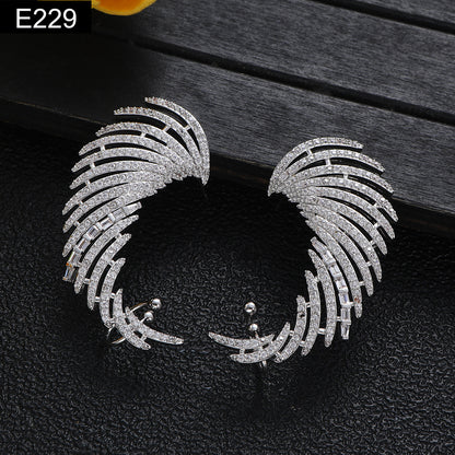 Icarus Rising Earcuff - E229
