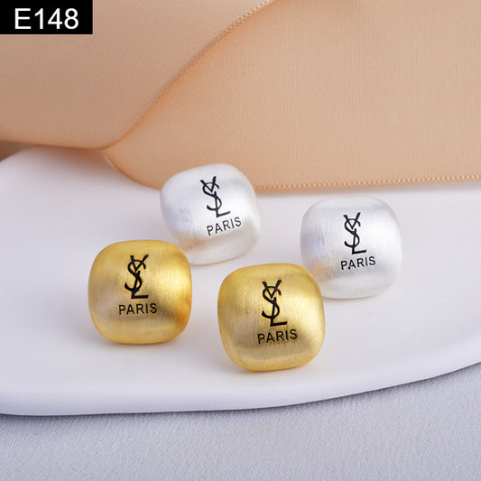 Matte Square Earring - E148