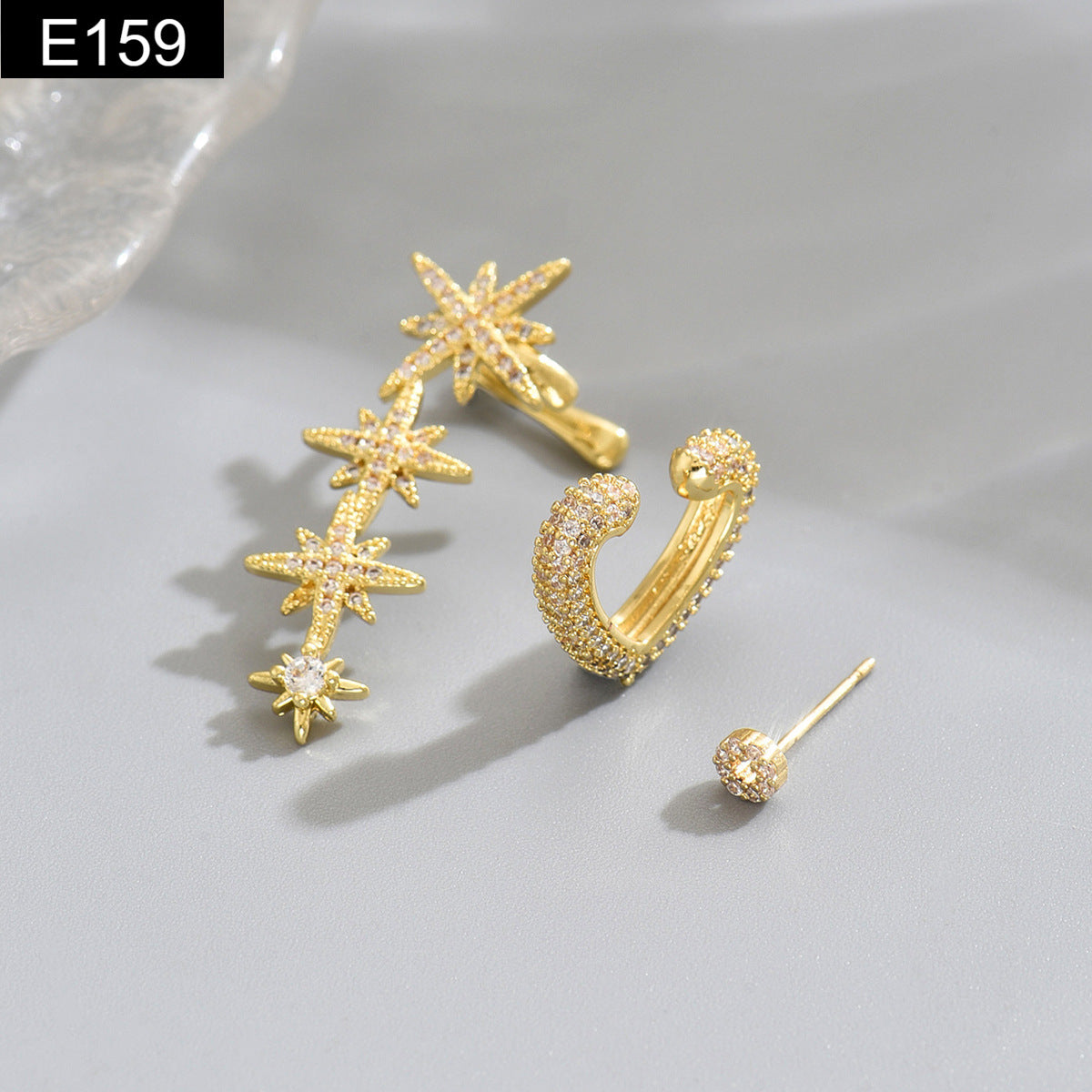 Dazzle Sky Earcuff - E159