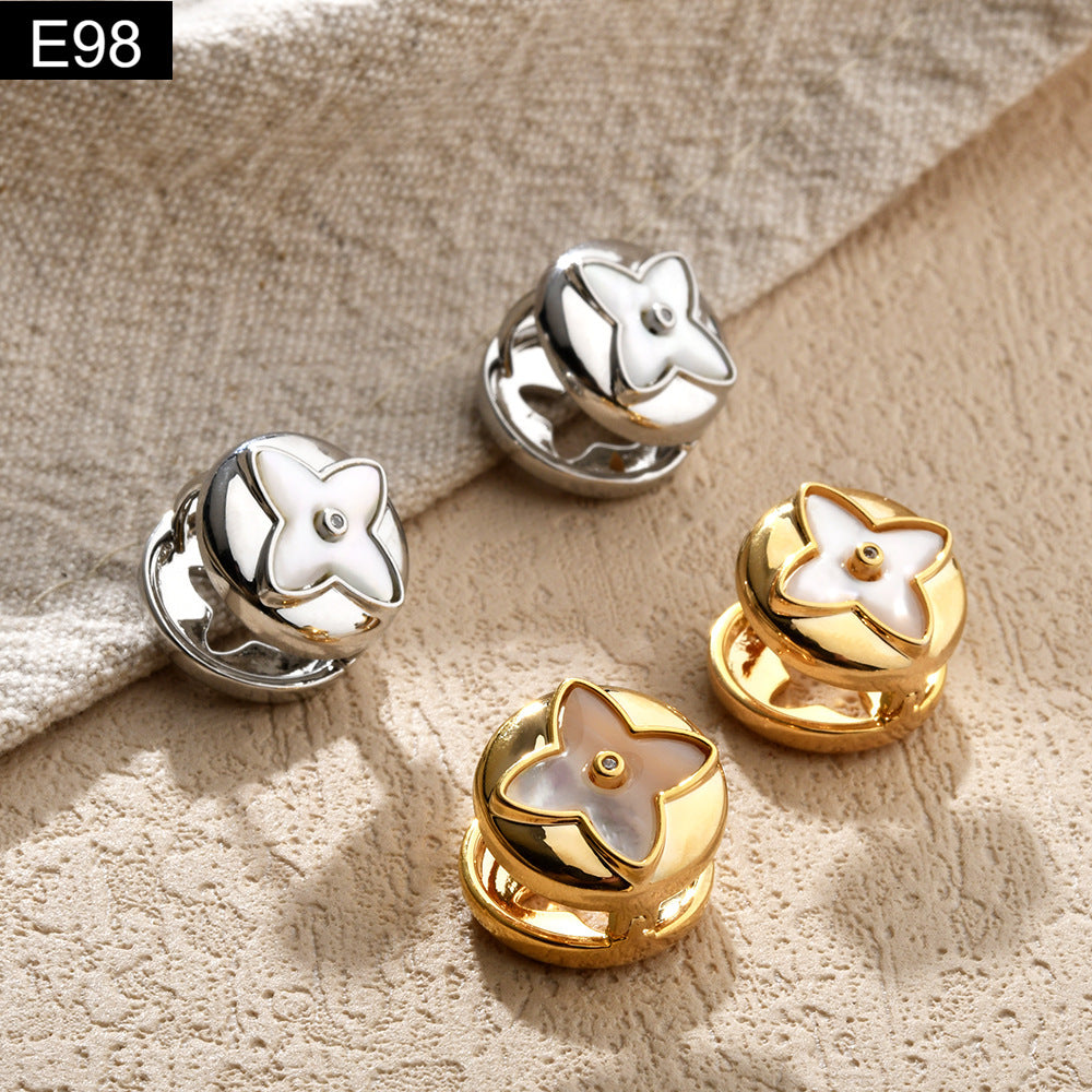 Star Stud Earring - E98