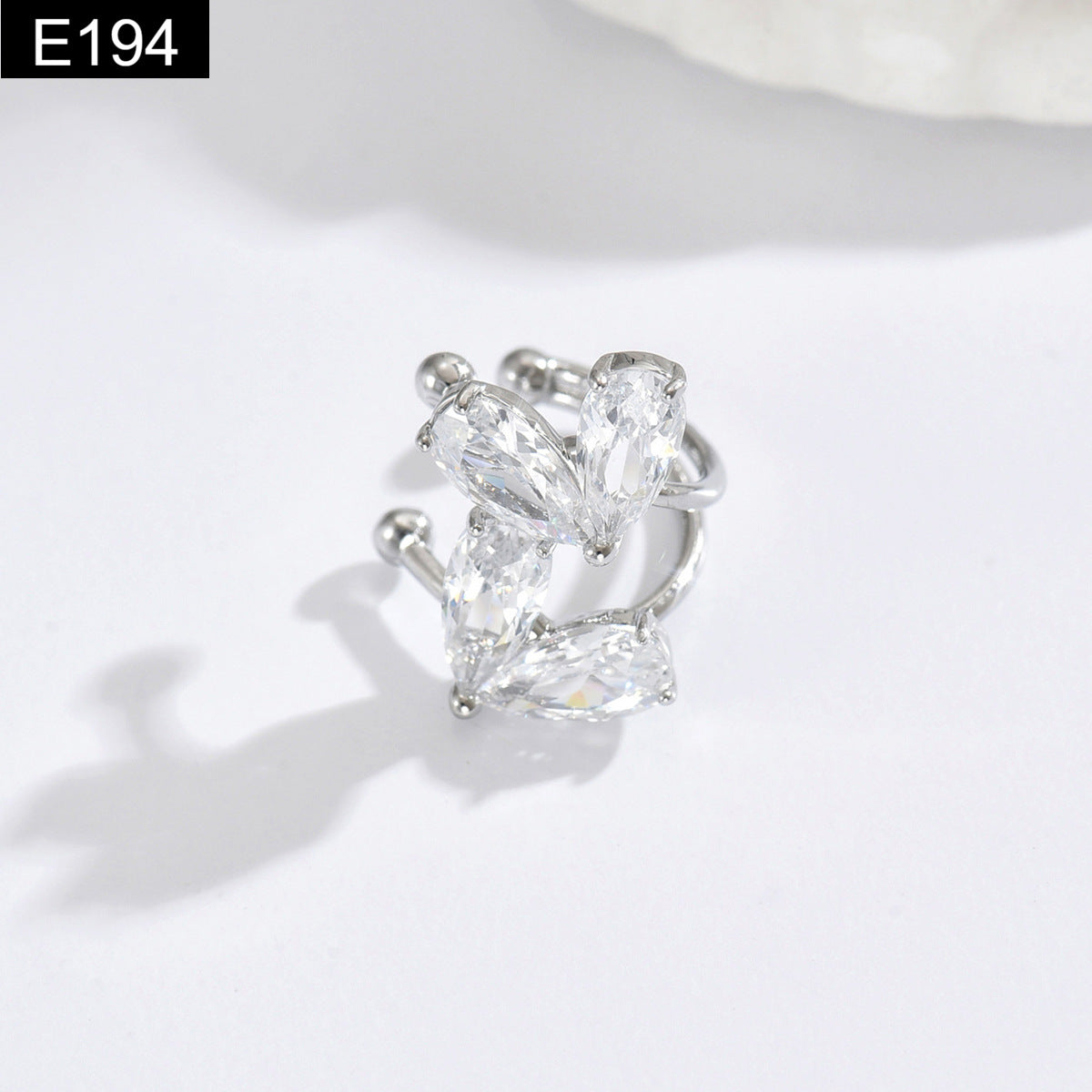 Elsa Wing Earcuff - E194