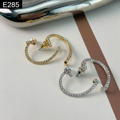 Delicate Twirl Earring - E285