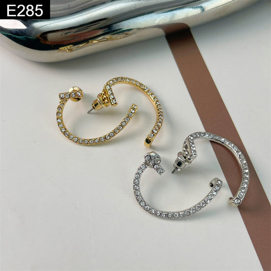 Delicate Twirl Earring - E285