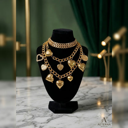 Queen of Hearts Textured Gold Statement Necklace