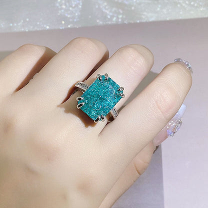 Luxury Green Stone Cocktail Ring