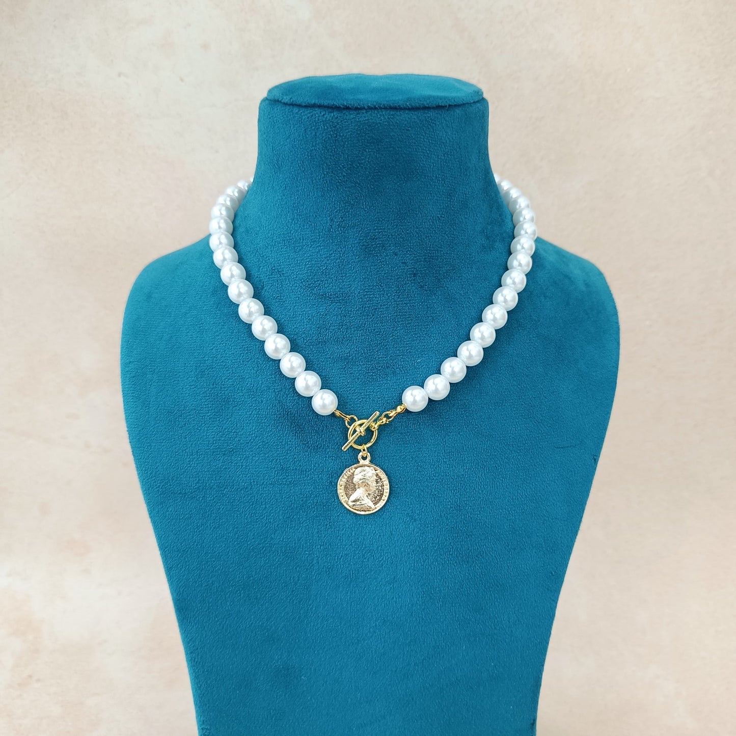 Pearl Coin Pendant Necklace