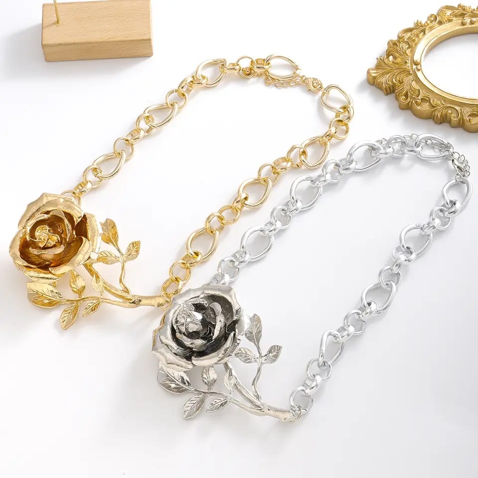 Chunky Rose Necklace