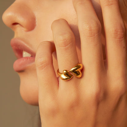 Sweetheart Swirl Ring