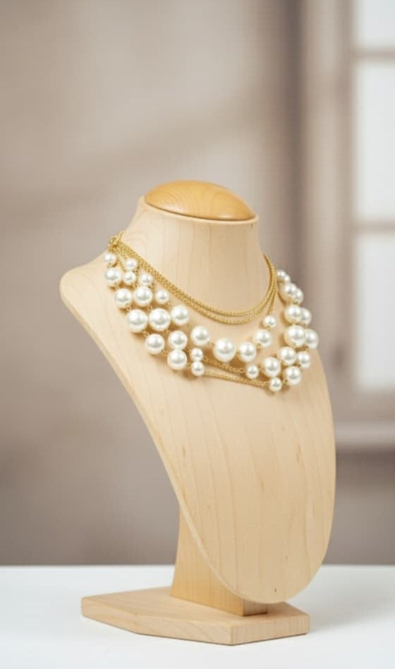 Asymmetrical Pearl Necklace