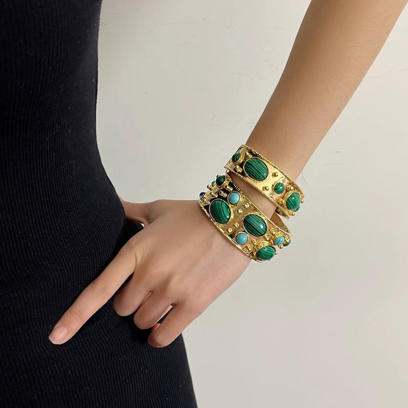 Royal Glow Gemstone Bangle