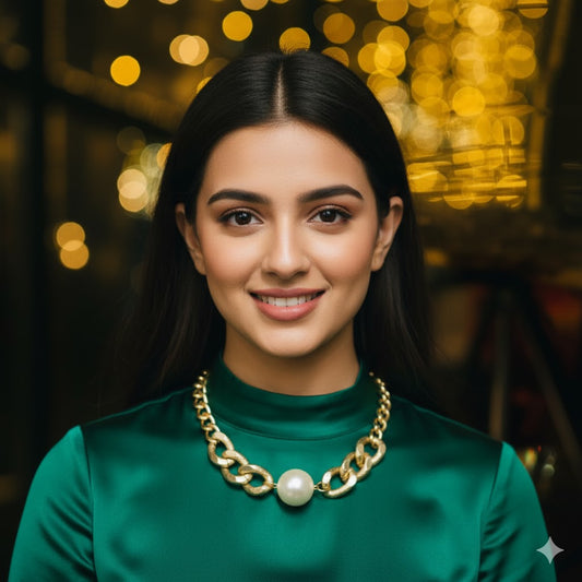 One Pearl Choker - Bold