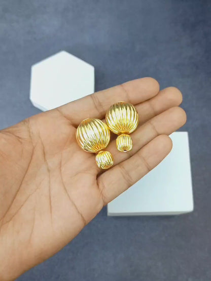 25mm Zaine Reversible Studs