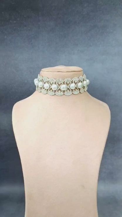 Rumana Zirconia Choker